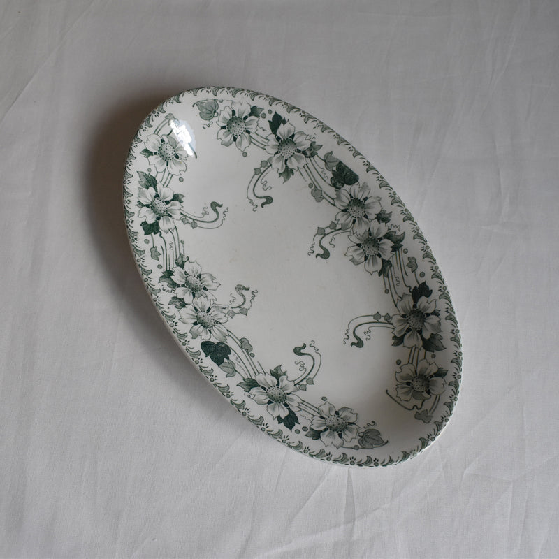 Antique Raviere Aux Lions de Faience