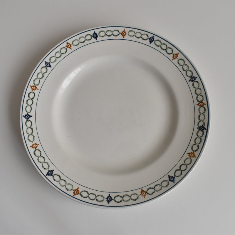 Vintage Plate Saint-Amand 5001 B