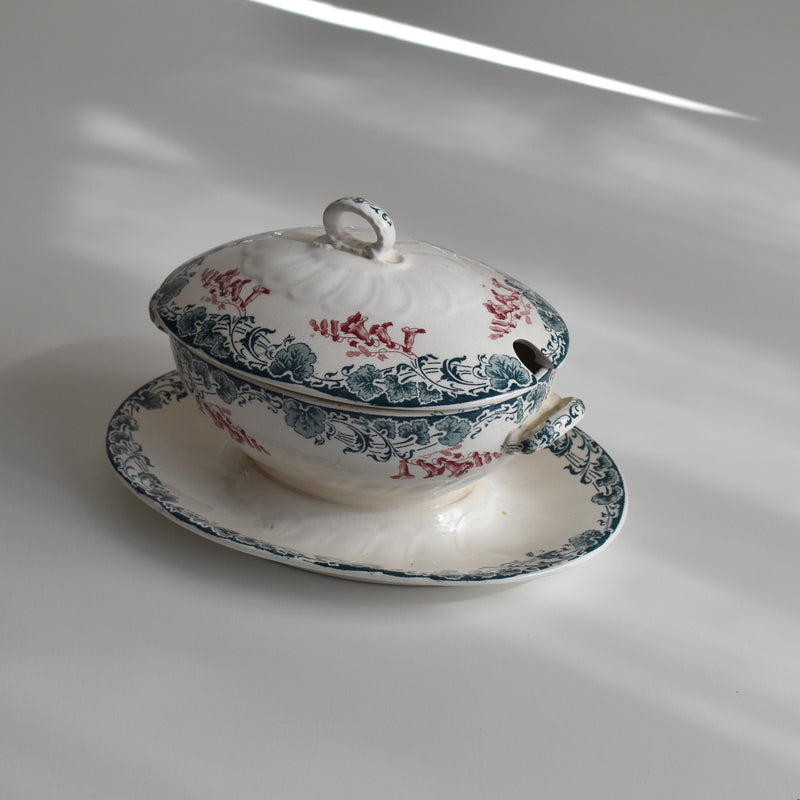 Antique sauce boat, Longwy, Carmen
