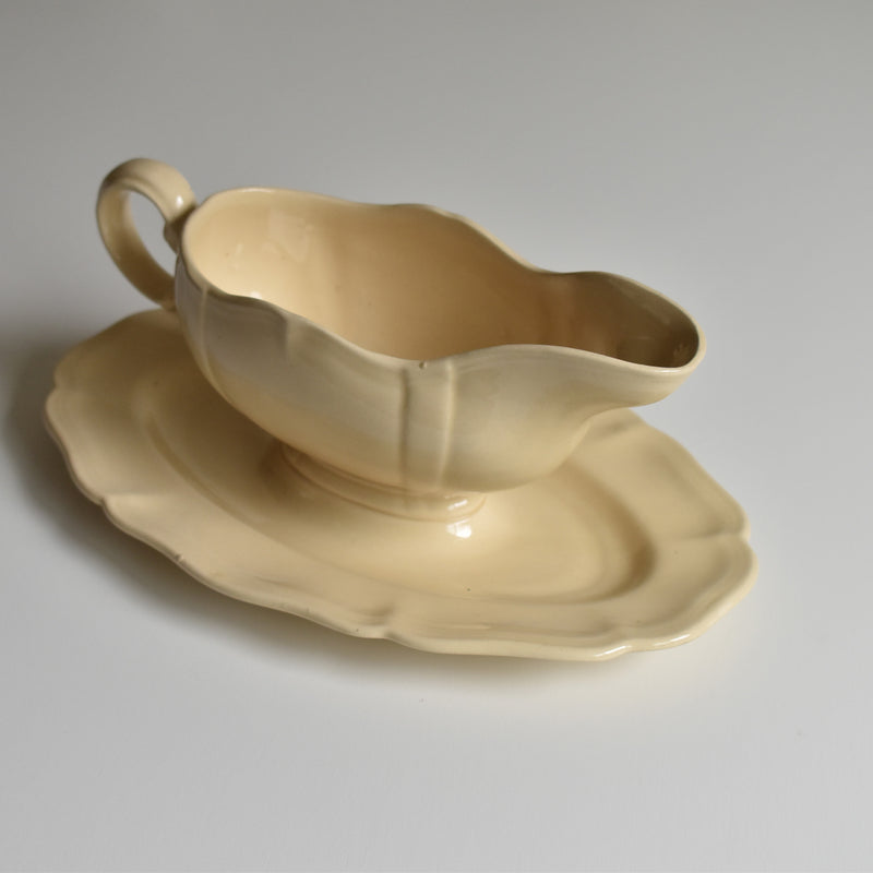 Vintage Sauce Boat Digoin & Sarreguemines Scalloped Rim