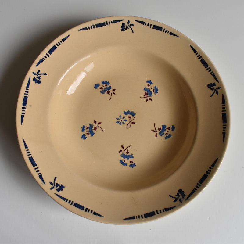 Antique deep plate, K&G Lunéville Flore B
