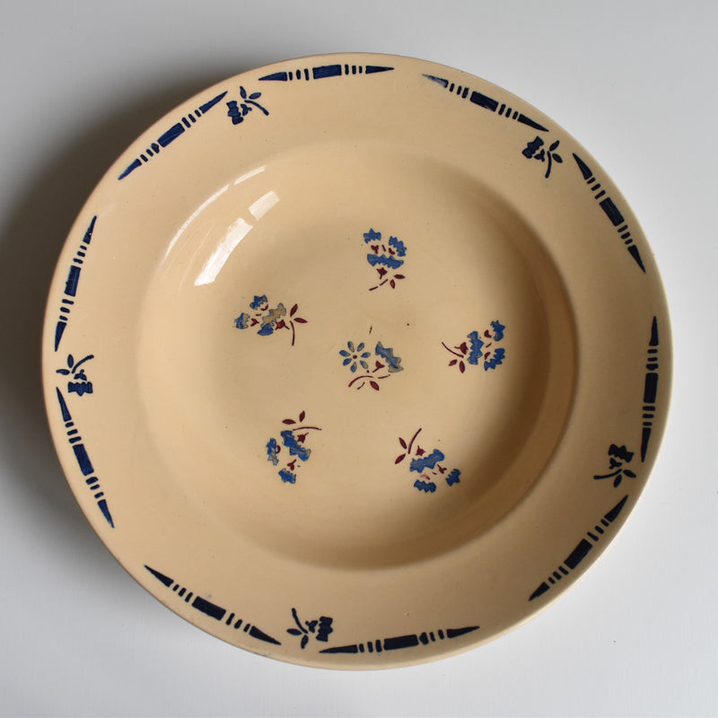 Antique Deep Plate K&G Lunéville Flore D