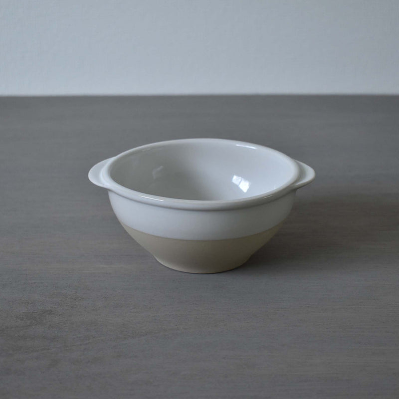 ディゴワン　カフェオレボウル　白　全体