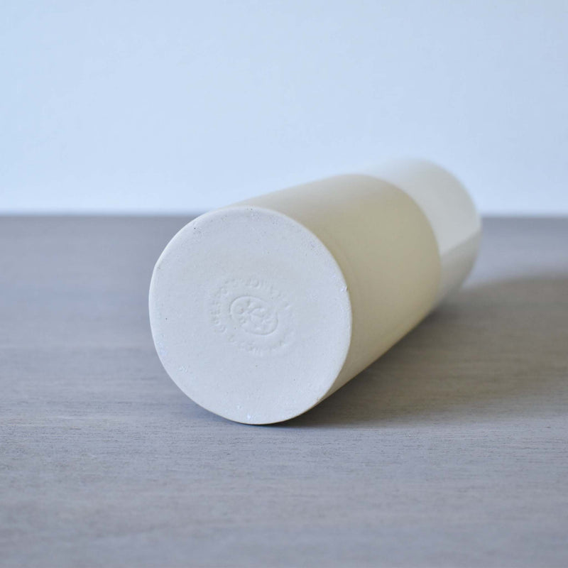 フランス陶器　ディゴワン　オイルボトル　ブラン　底