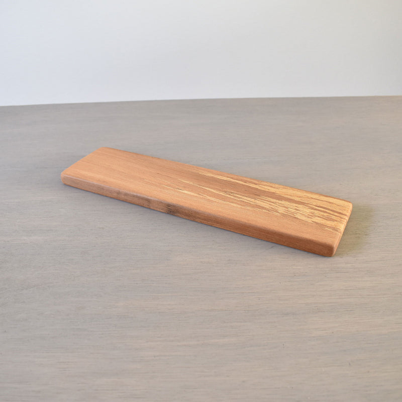 レミミヤビ　カッティングボード　裏