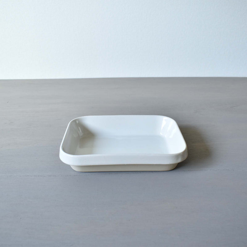 ディゴワン　グラタン皿　ブラン　横