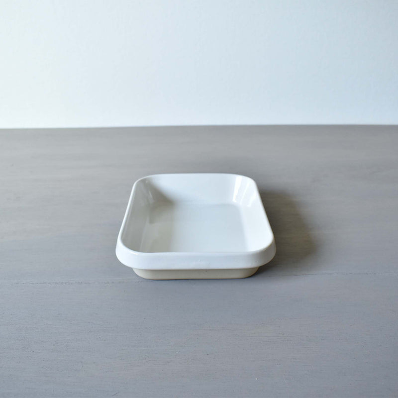 ディゴワン　グラタン皿　ブラン　前