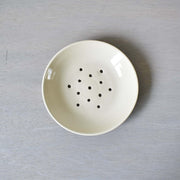 ディゴワン　水切り皿　ナチュラル　上