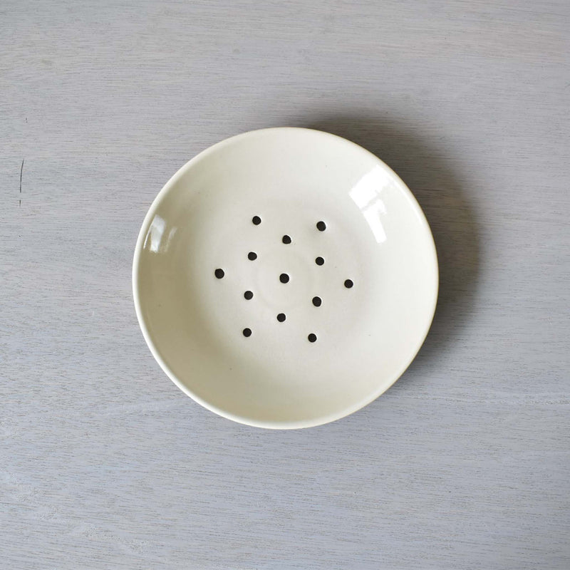 ディゴワン　水切り皿　ナチュラル　上