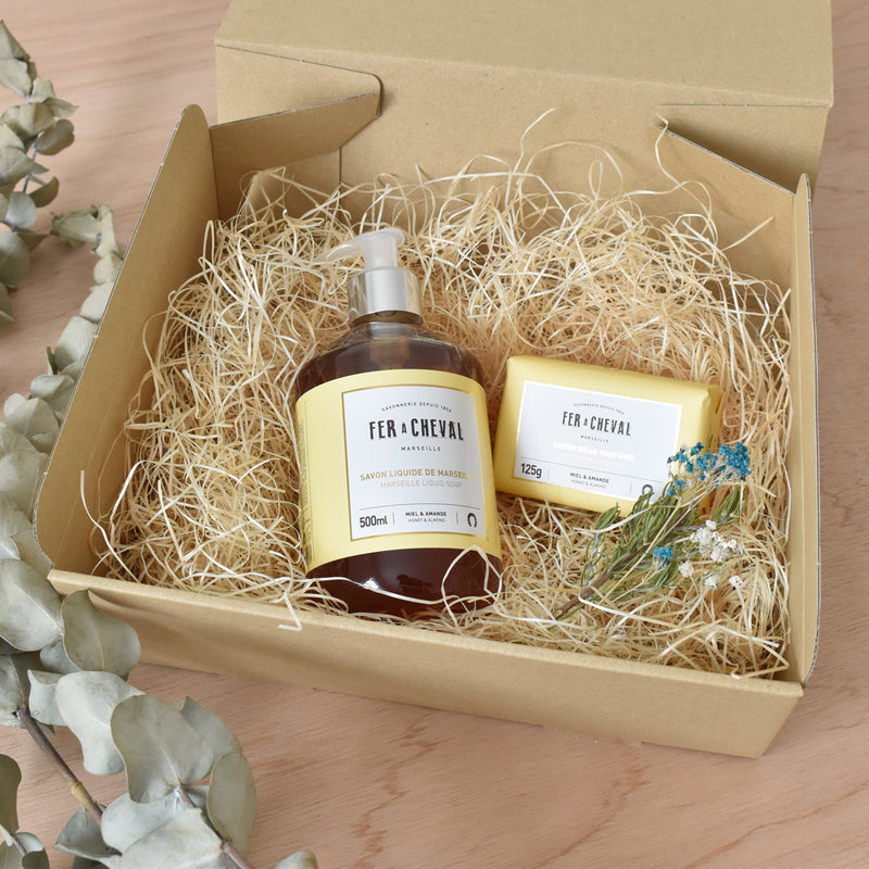 ギフトセット　フレグランスソープ＆リキッドソープ　ハニー＆アーモンド