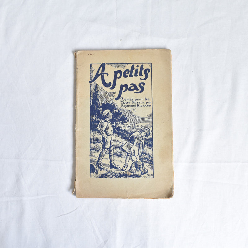 Vintage book A petit pas