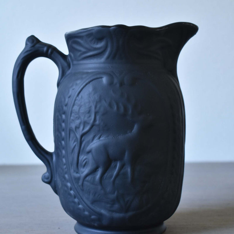 ディゴワン　ピチャー　鹿　ダークブルー　ディテール