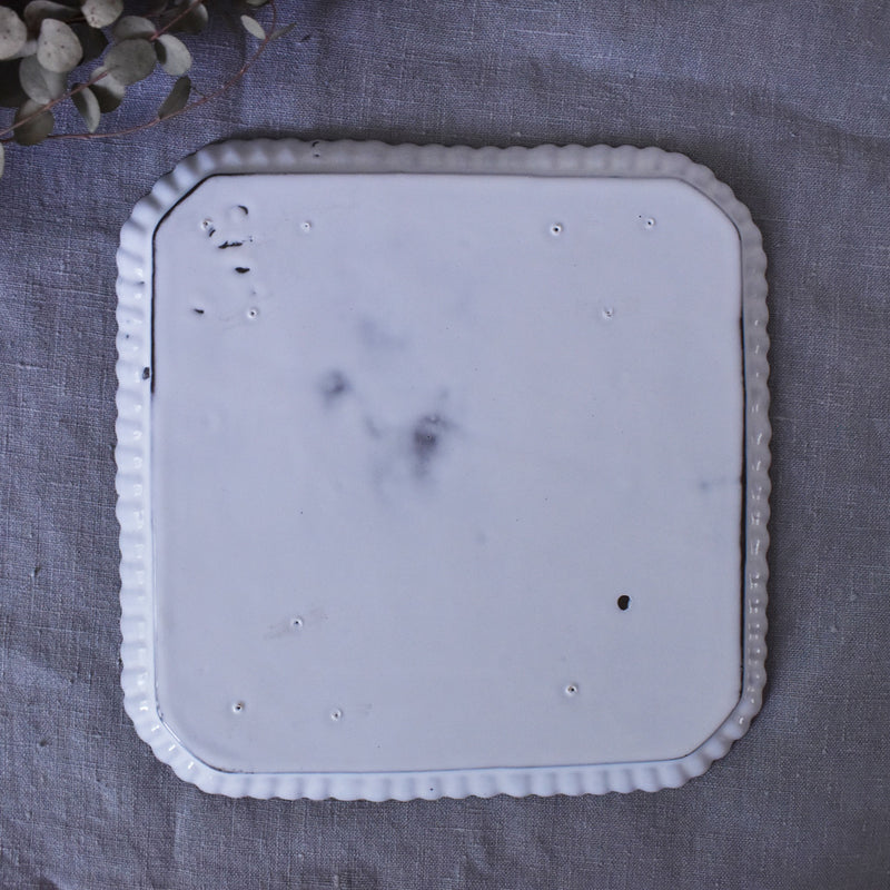 四角いプレート "Godron"