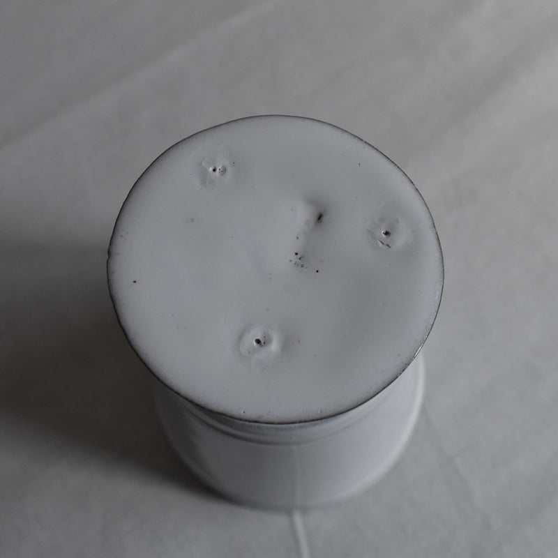 脚付きカップ　 "Mazagrans"