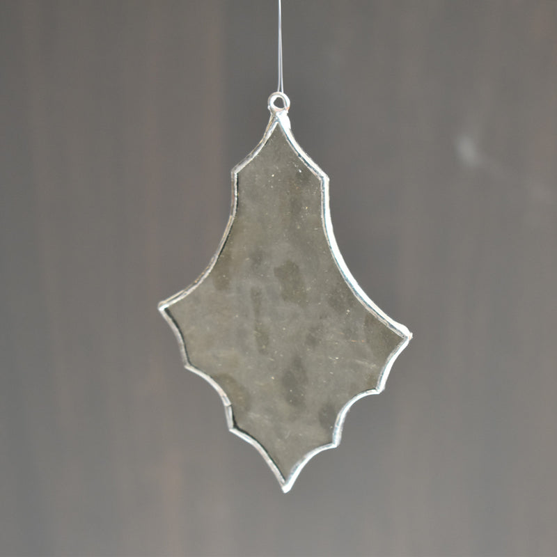 ステンドグラスオーナメント　シャンデリア型 A