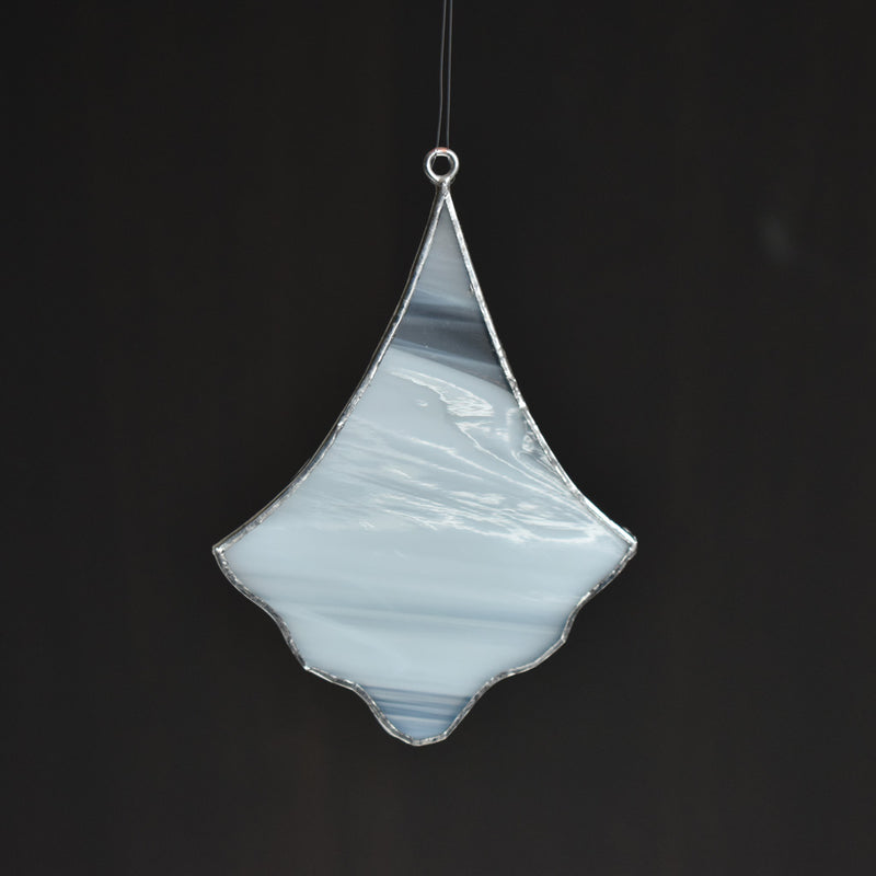 ステンドグラスオーナメント　シャンデリア型 B