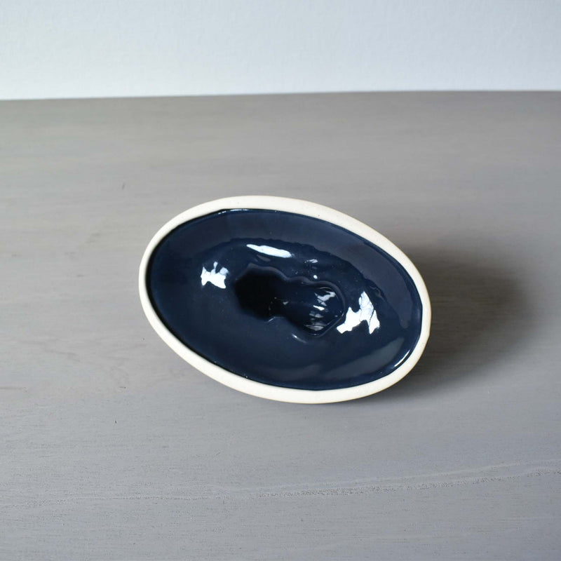 ディゴワン　テリーヌ　うさぎ　ブルーニュイ　ふた裏