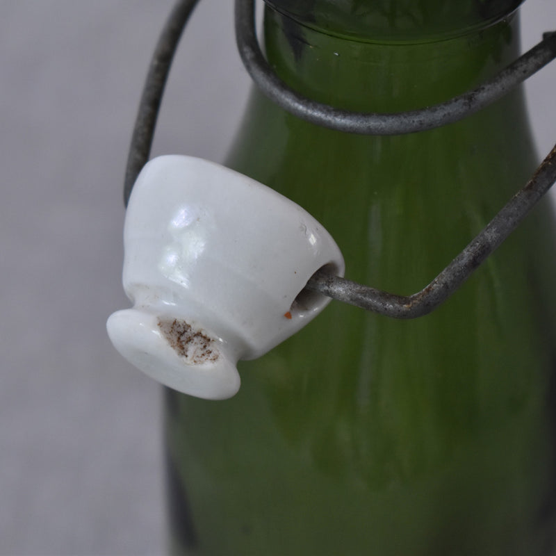 ヴィンテージ　ボトル　Bulach